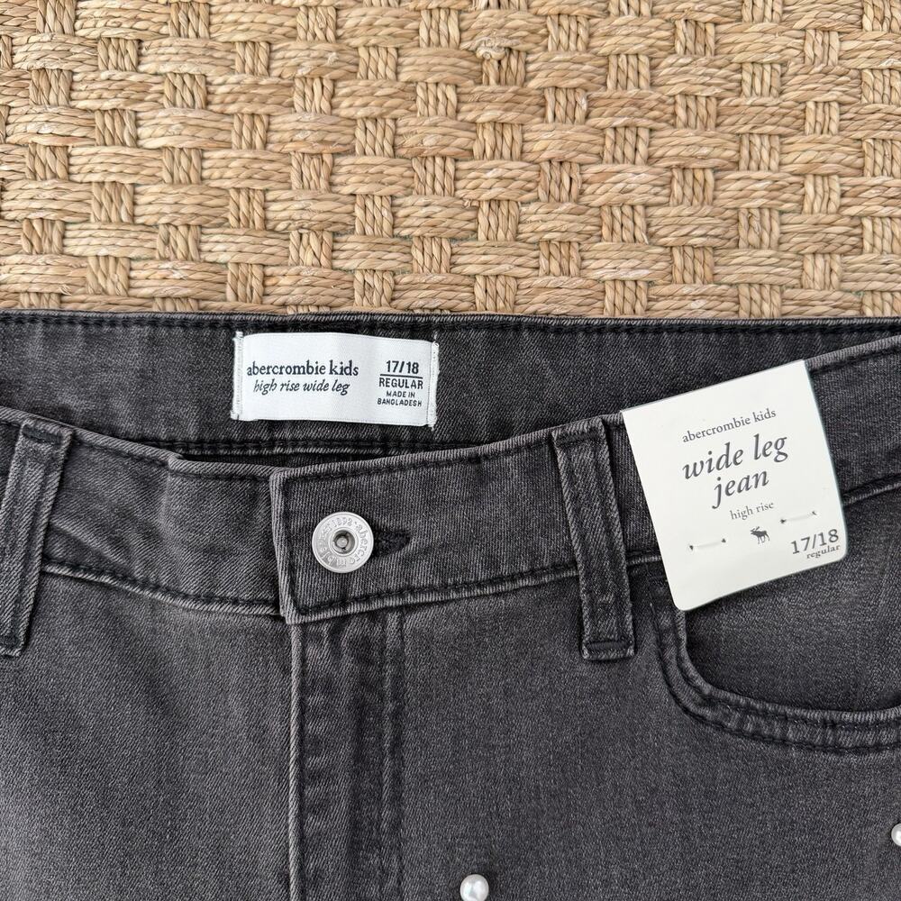 NWT Abercrombie Kids High Rise Wide Leg Black Wash Pearl Jeans Sz 17/18 - Picture 2 of 12